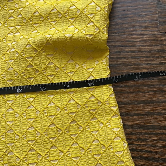 Yellow Sleeveless Dress - Large - Picture 8 of 8